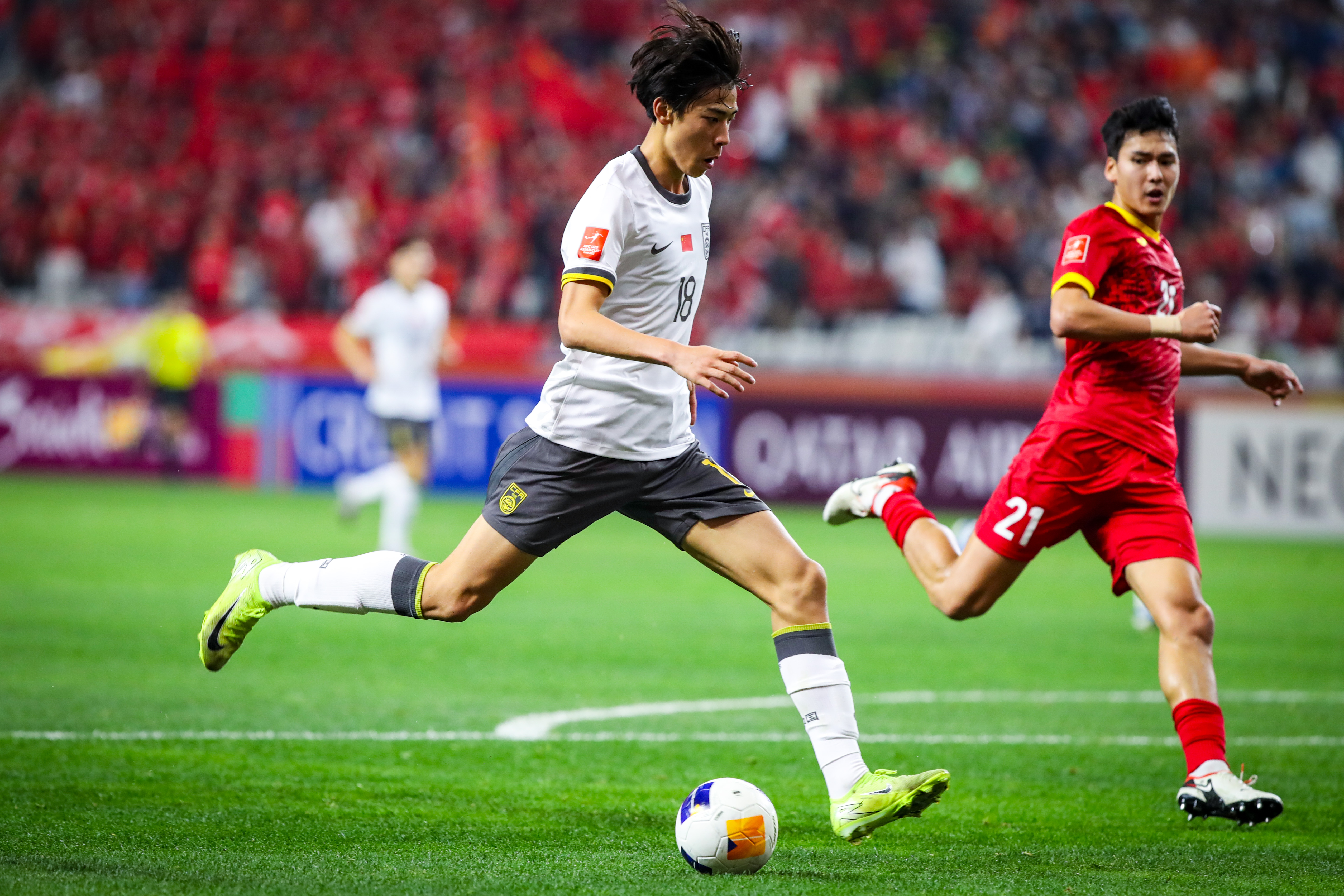 亚洲杯战术革新取得奇效，引发战术热潮的简单介绍