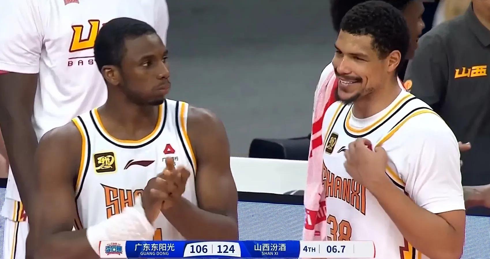 CBA赛后采访曝光，内幕引发热议