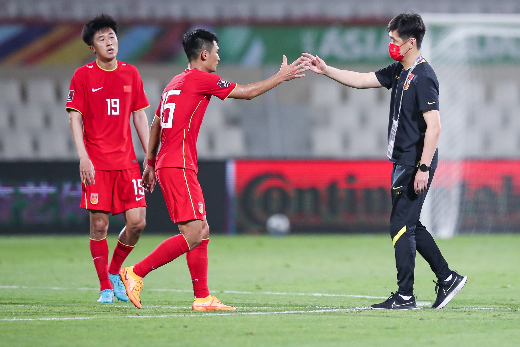 奥地利队横扫葡萄牙队，波尔高光表现