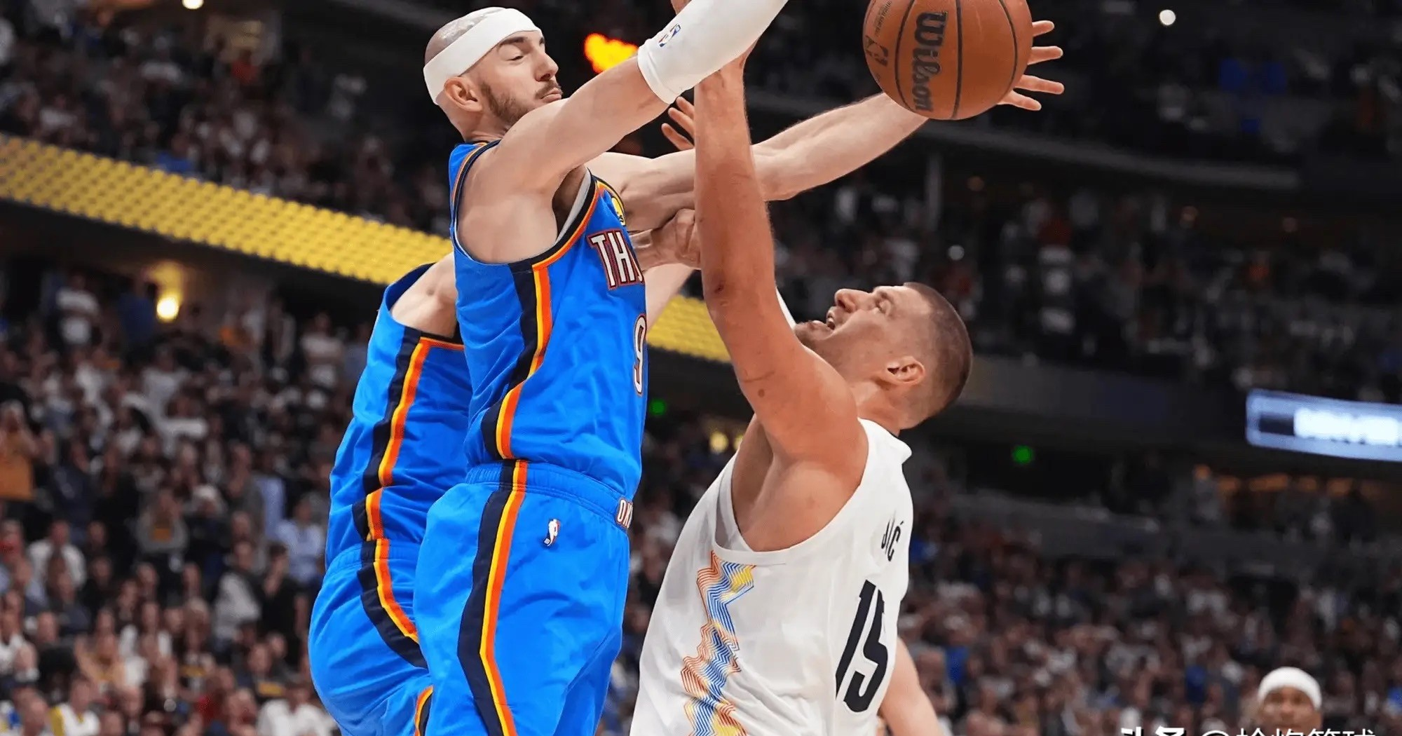 猛龙绝杀北京队,约基奇带队取胜 猛龙绝杀北京队,约基奇带队取胜