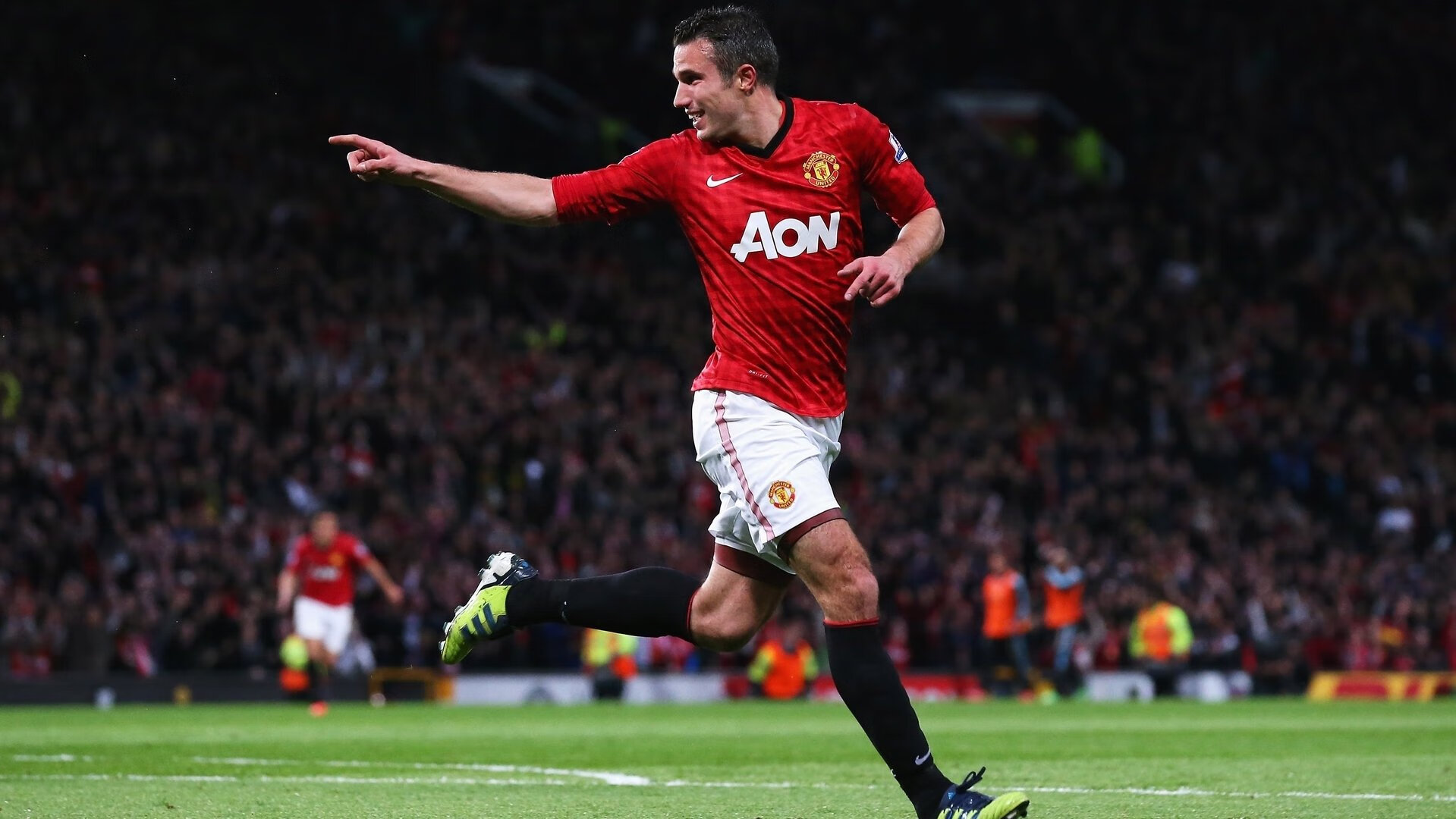 黑铁的夜晚与黄金的字母哥,一场粗暴美学的终极献祭