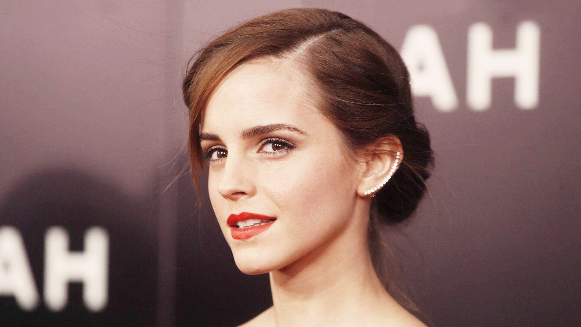 密尔沃基的日蚀，当字母哥将最后三秒的命运攥入掌心